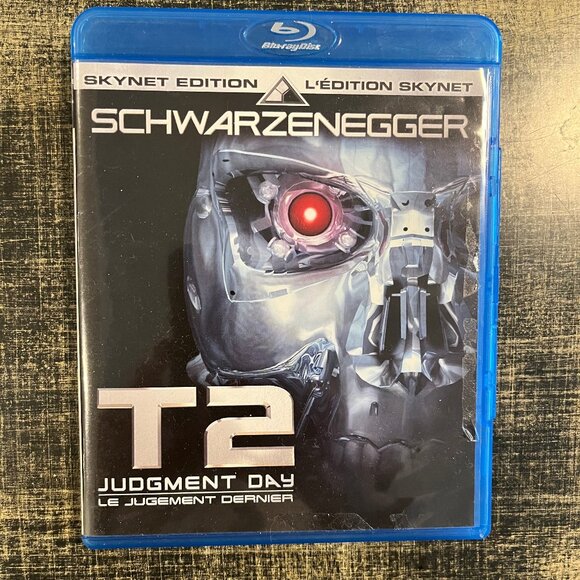 T2 Judgement Day Blu-ray SkyNet Edition - Picture 1 of 3